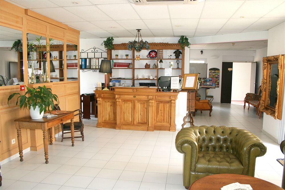 Hotel Le Mas Des Ponts D'Arles Eksteriør bilde