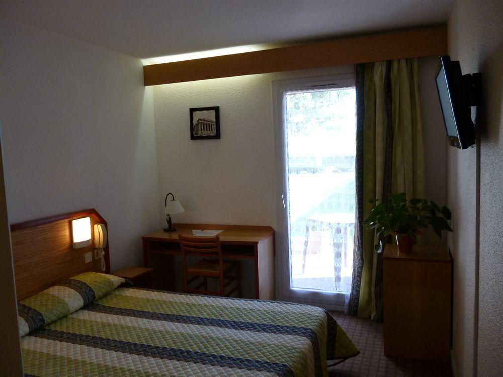 Hotel Le Mas Des Ponts D'Arles Eksteriør bilde